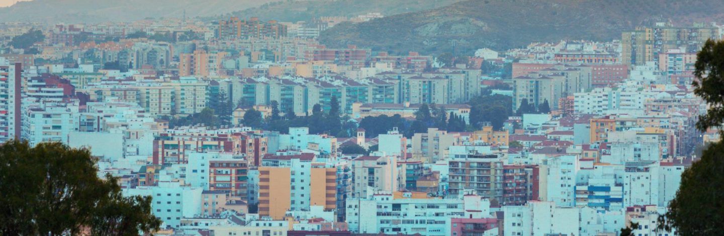 ¿Cuándo es la temporada alta en Málaga? - Hostelería